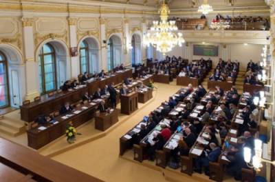В парламенте Чехии подумывают о разрыве договора о дружбе с РФ