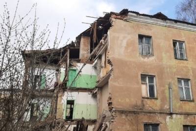 На снос обрушившегося в Тверской области общежития выделят средства