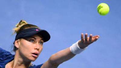 Звонарёва проиграла Соболенко на старте турнира WTA в Мадриде
