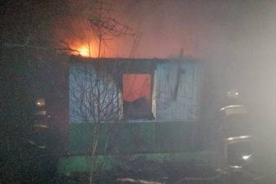 На пожаре в Новомосковске погиб мужчина