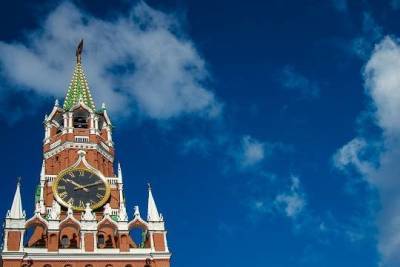 В Кремле рассчитывают остановить падение доходов россиян в течение 2021 года