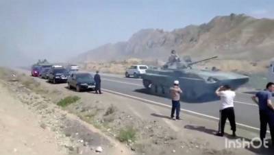 Минздрав Киргизии сообщил о гибели более 30 киргизов на границе с Таджикистаном