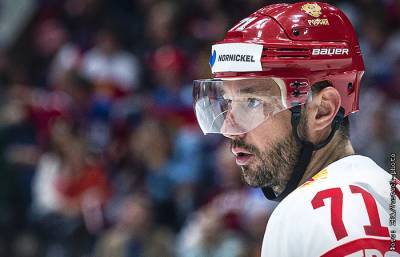 Илья Ковальчук покидает "Авангард" и намерен вернуться в НХЛ