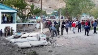 Конфликт на границе Кыргызстана и Таджикистана: за два дня уже более 30 жертв