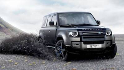 В России начались продажи новой версии Land Rover Defender