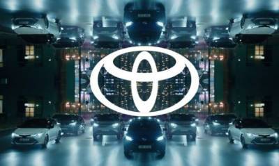 Toyota представила свой первый болид на водороде