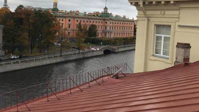 Борьба за крышу между гидами-нелегалами в Петербурге закончилась стрельбой