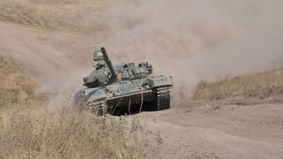 В США объяснили секрет успеха "нестареющего" танка Т-72 ВС РФ