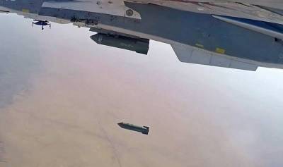 Неизвестный самолет нанес авиаудар по турецкой базе в севере Сирии