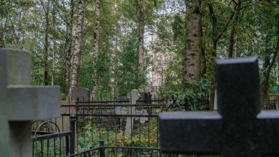Калининградцам порекомендовали воздержаться от посещения кладбищ