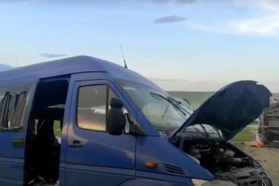 СМИ назвали имя водителя разбившегося на Ставрополье микроавтобуса с детьми