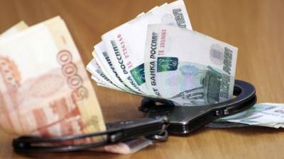Следователя в Пермском крае поймали на взятке в 1,2 млн рублей