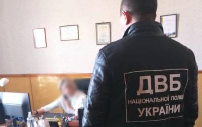 На Николаевщине следователь вымогала взятку за закрытие дела