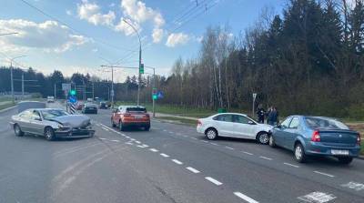 ДТП с участием трех автомобилей произошло на улице Горецкого
