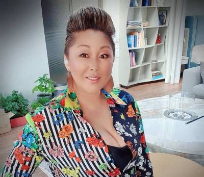 Звёзды шоу-бизнеса поддержали Аниту Цой в связи со смертью матери