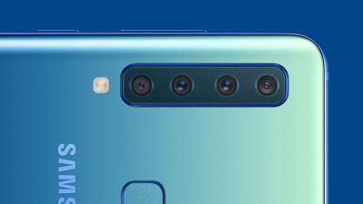 Samsung получила судебный иск из-за дефекта стекла на камере смартфона