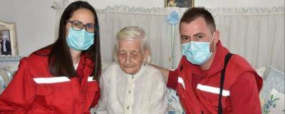 107-летняя жительница Сербии привилась от COVID-19