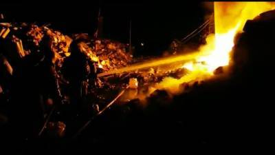 Пожар в ангарах с макулатурой в Нижнем Новгороде ликвидирован