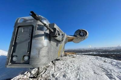В Якутии сильный порыв ветра разрушил макет звездолета «Мандалорца»