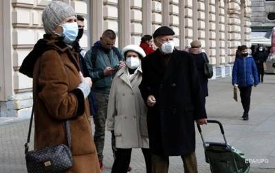В Украине за сутки 13,7 тысяч заболевших COVID-19