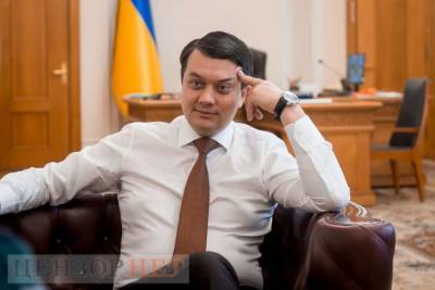 Дмитрий Разумков - Разумков высказался о вероятности потери спикерского кресла - lenta.ua - Парламент