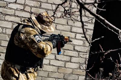 Ситуация в ООС: Обстрелы продолжаются, погиб украинский солдат