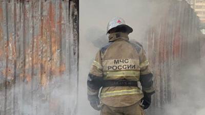 Спасатели нашли труп мужчины в сгоревшей квартире в Благовещенске