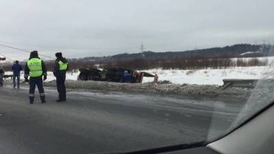 Водитель Mercedes и две пассажирки погибли в ДТП с грузовиком под Рязанью