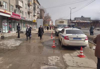 Череповецкий водитель на «Газели» сбил пенсионерку на тротуаре