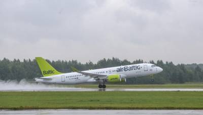 AirBaltic возобновила полёты из Риги в Петербург
