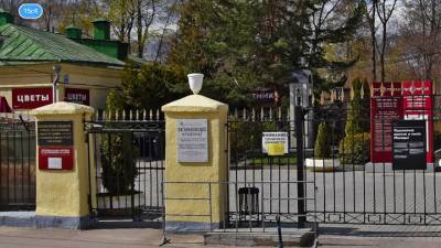 Вандалы осквернили кладбище в Москве