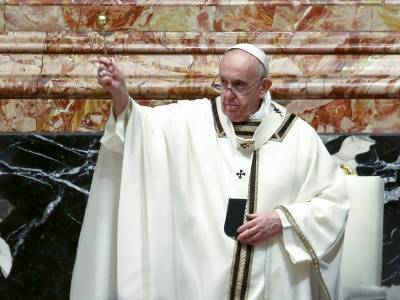 "Слишком много насилия": Папа Римский призвал остановить новую гонку вооружений