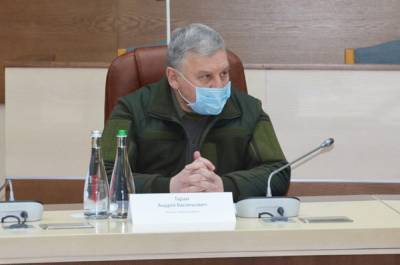 Министр обороны поблагодарил НАТО за поддержку Украины