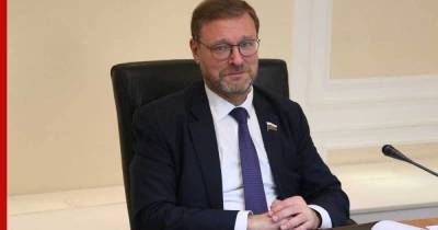 Вице-спикер Совета Федерации Косачев: позиция Европы по Донбассу "подливает масла в огонь"