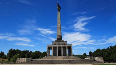В Братиславе почтили память красноармейцев-освободителей
