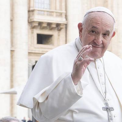 Папа Римский Франциск в католическую Пасху благословил верующих