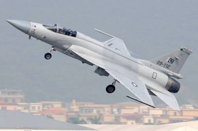 EurAsian Times: Пакистанский пилот JF-17 рассказал о «встрече» с Су-30МКИ ВВС Индии в 2019 году