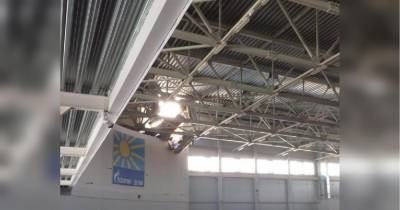 В России во время детских соревнований рухнула крыша спорткомплекса