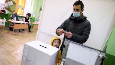 В Болгарии завершилось голосование на парламентских выборах