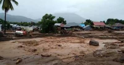 Наводнение в Индонезии и Восточном Тиморе унесло жизни более 40 человек