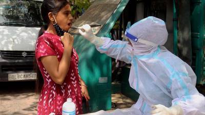 Число выявленных случаев коронавируса в мире превысило 130 млн
