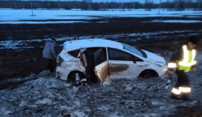 Жителя Башкирии зажало в машине в серьёзном ДТП