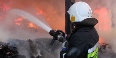 В Запорожье вспыхнула квартира: в пожаре погибли 3 человека