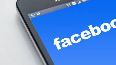Россиянам объяснили, что опасного в утечке данных из Facebook