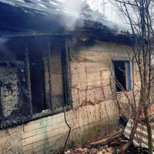 На пожаре в Запорожском районе погиб 61-летний мужчина. Фото