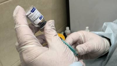 Россиянам рассказали о последствиях отказа прививаться от коронавируса