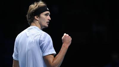Зверев обошел Федерера в рейтинге ATP, в топ-5 – без изменений