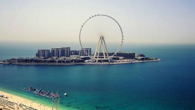В Дубае под суд попали 10 девушек, которые голыми станцевали на балконе отеля