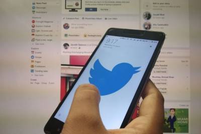 Роскомнадзор продлил меры по замедлению работы Twitter до 15 мая