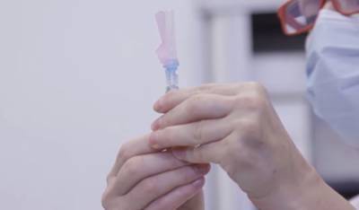 В Мариуполе из больницы похитили вакцины для пожилых людей: "притворился, что плохо и..."
